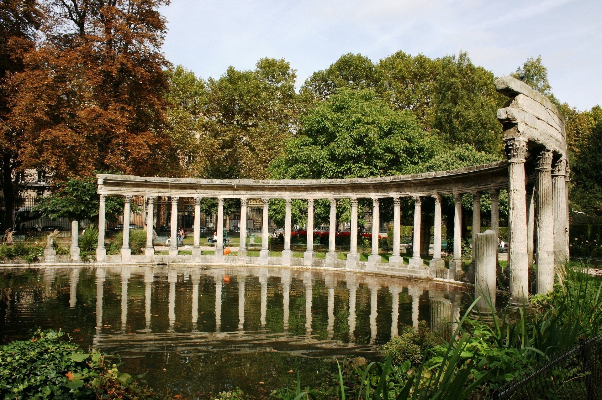 colonnade-503218_1920 Parc Monceau